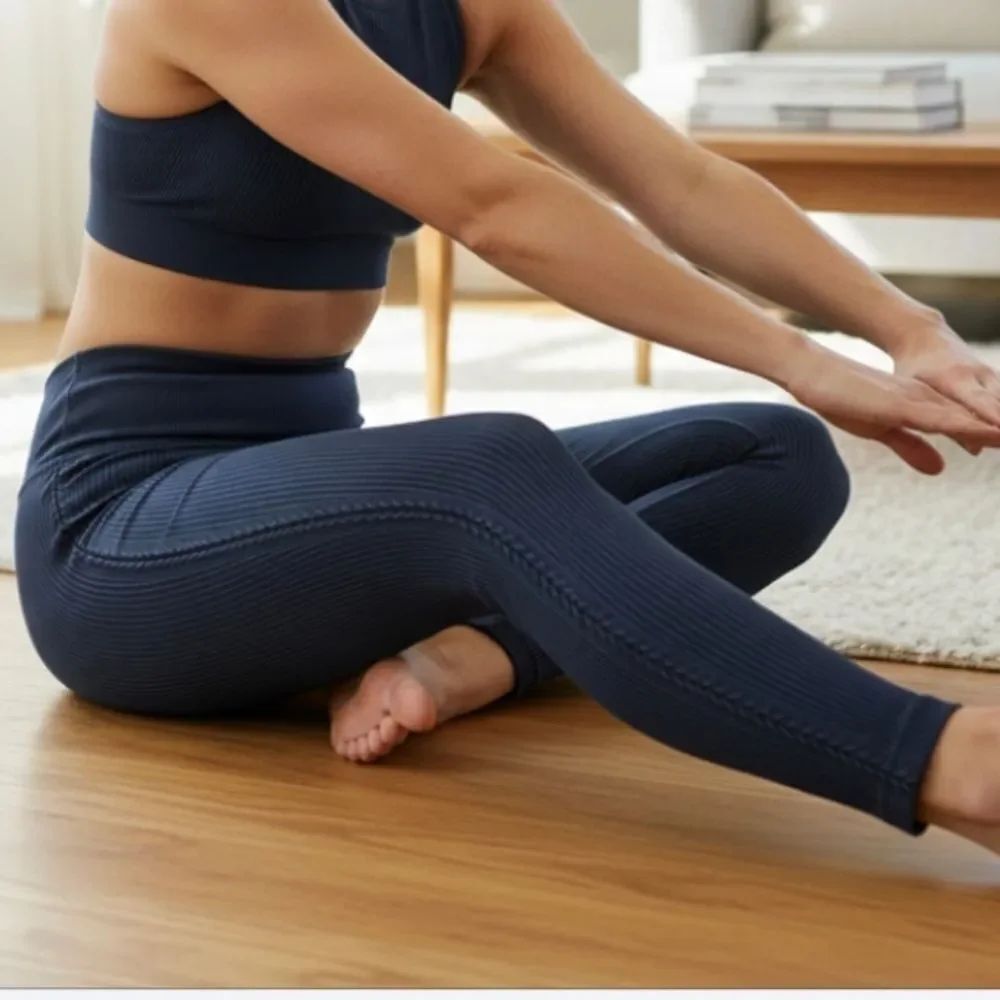 Women's Black Ribbed Leggings